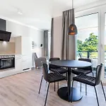 Appartement Deluxe-suite 1-16 Mit Gartenblick Hundefreundlich Lübeck