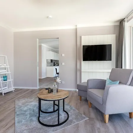 Deluxe-suite 1-16 Mit Gartenblick Hundefreundlich Apartmán Lübeck